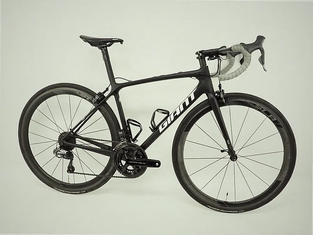 2019 Giant TCR Advanced SL CCC Team Road Bicycle Rim Brake Size Small Di2 Cadex