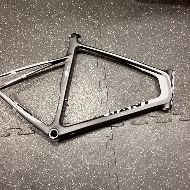 Giant Defy Advanced 0 Road Bike Frameset XL. NEW IN BOX Old Stock