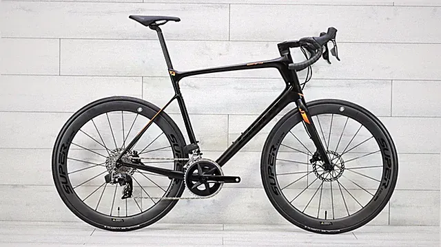 Giant Defy Advanced 1 Rival eTap AXS Road Bike - 2017, X-Large