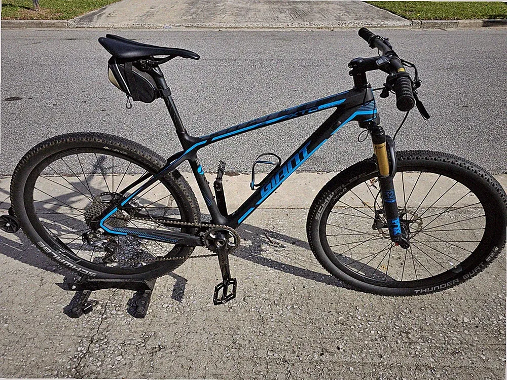 Giant Mountain Bike XTC Advanced SL 27.5 Medium Matte Composite/Blue