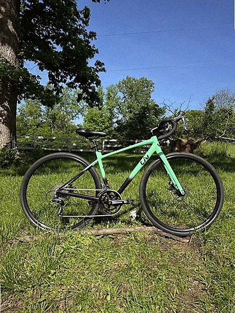 Liv Avail AR 4 Bike Green/Black Aluminum Frame, Disc Brakes, 700C Wheels