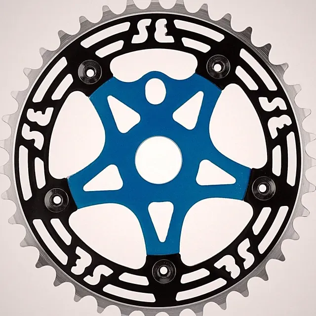 One Piece Alloy Chainring & Spider - 39T 1/8 - Black/Blue - P107-39T + AP13